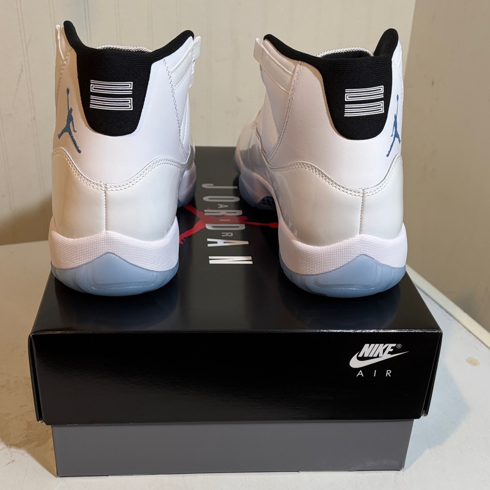 Jordan 11 Retro white/legend blue CT8012-104 - Picture 4 of 10